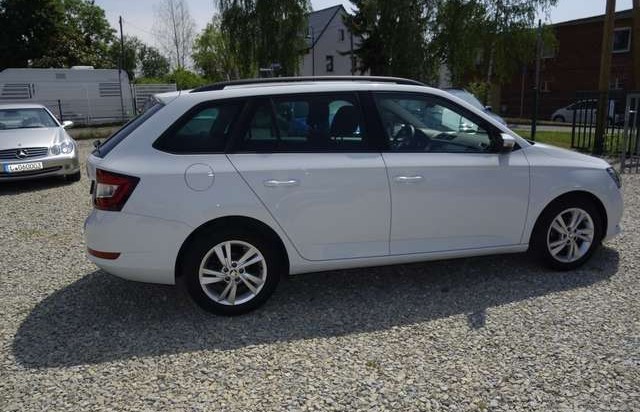 Škoda Fabia Style Combi Style AHZV / LED / Navi