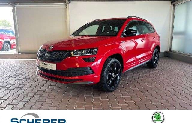 Škoda Karoq 1.5 TSI Ambition, LED, AHK, RFK, SHZ,