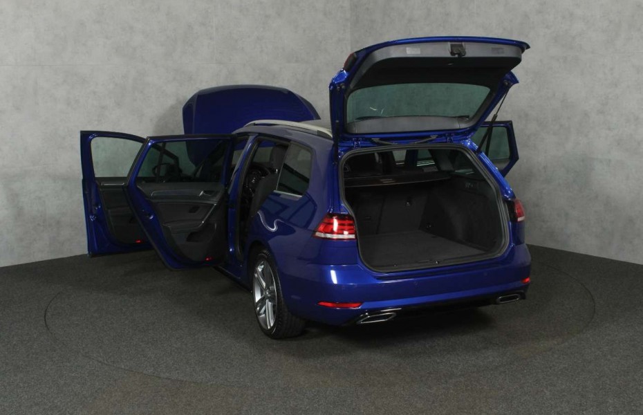 Volkswagen Golf Variant TDi R-Line / Dynaudio / AHK / SD / S. Airbag Hi. S