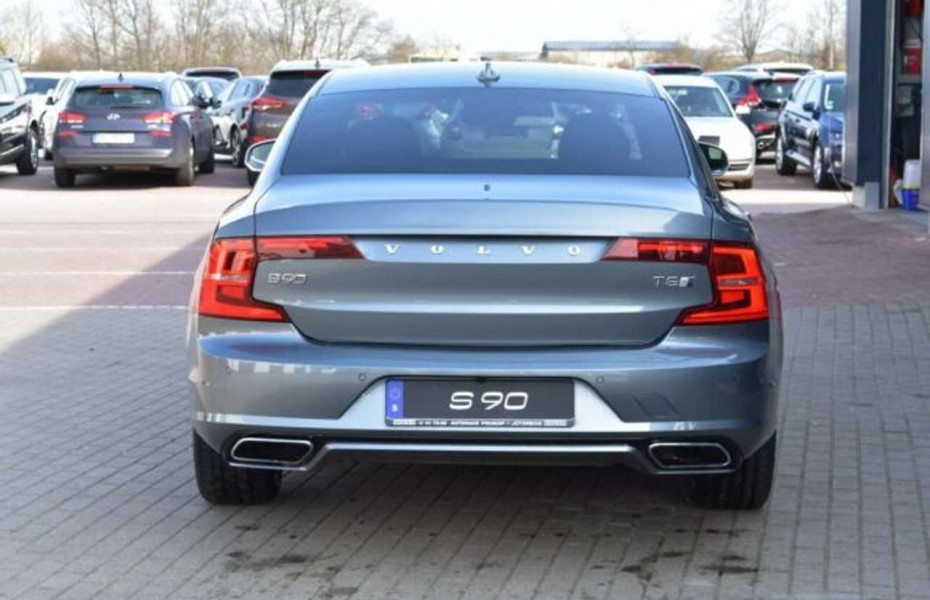 Volvo S90 T8 R-Design*360°HeUp*B&W*20