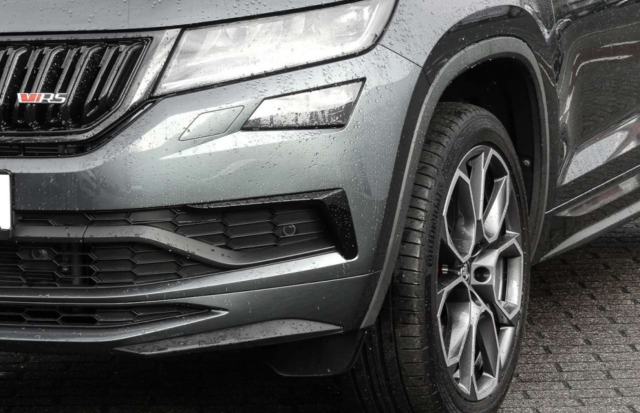 Škoda Kodiaq 2.0 BiTDI RS 4x4 *DSG *PANO *AHK *ACC *CANTON *LE