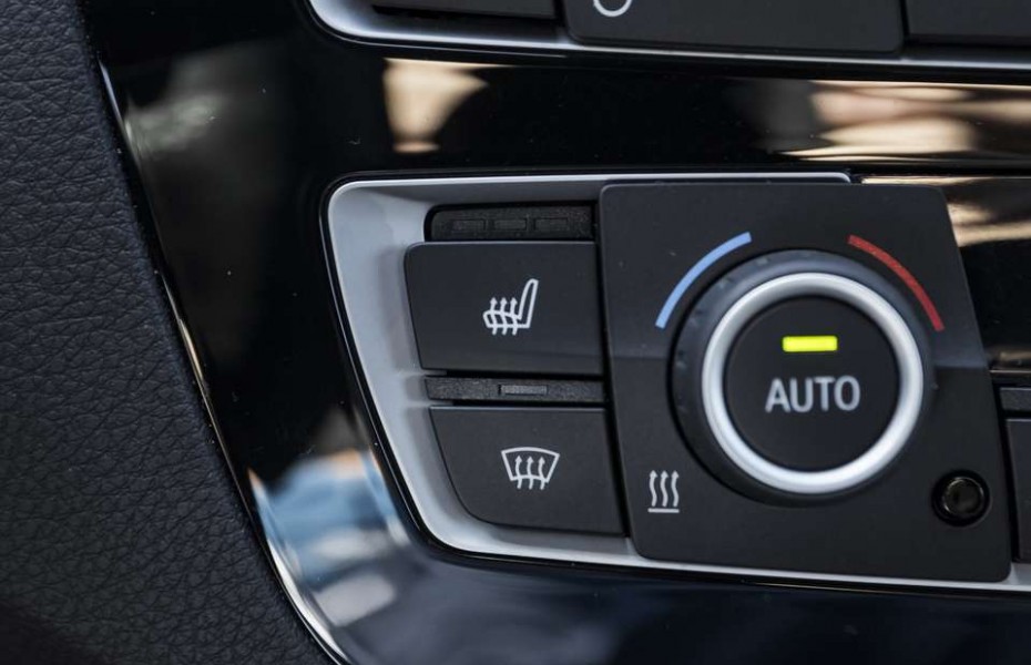 BMW Řada 1 120i Edition M Sport Aut Navi LED Kam