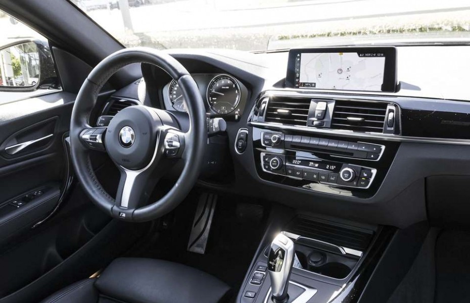 BMW Řada 1 120i Edition M Sport Aut Navi LED Kam