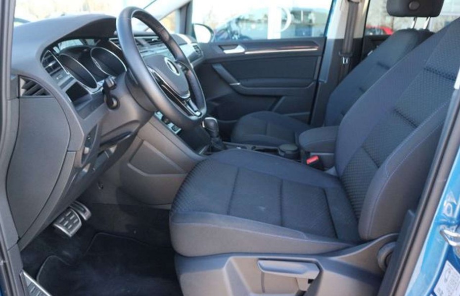 Volkswagen Touran 2.0 TDI DSG UNITED 7-SITZER AHK+GARANTIE+