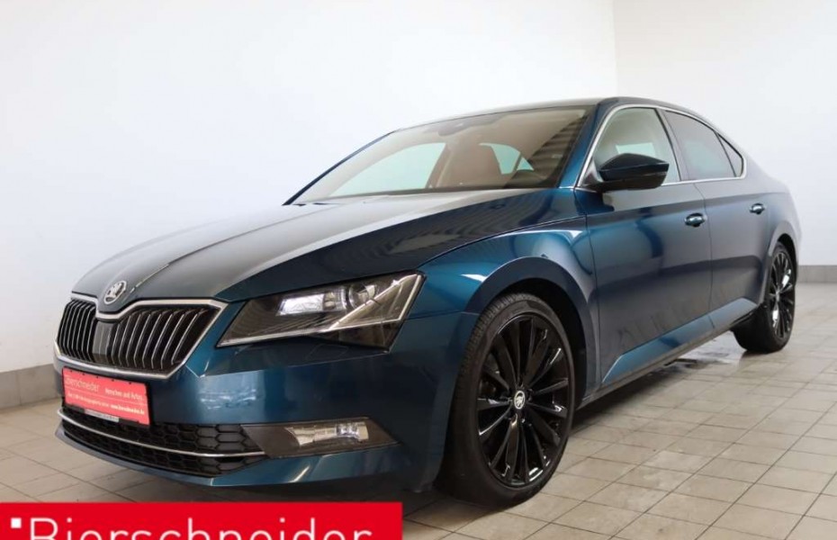 Škoda Superb Lim. 2.0 TDI Style NAVI LEDER 19ZOLL ACC