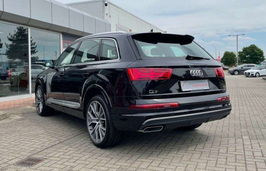 Audi Q7 50 TDI 3x S line BOSE 22' M-HYBRID AHK StandHz