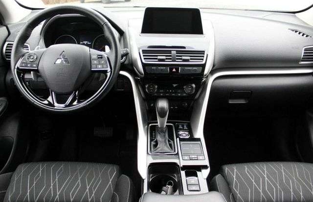 Mitsubishi Eclipse Cross Active+ 2,2 DID 4WD Automatik