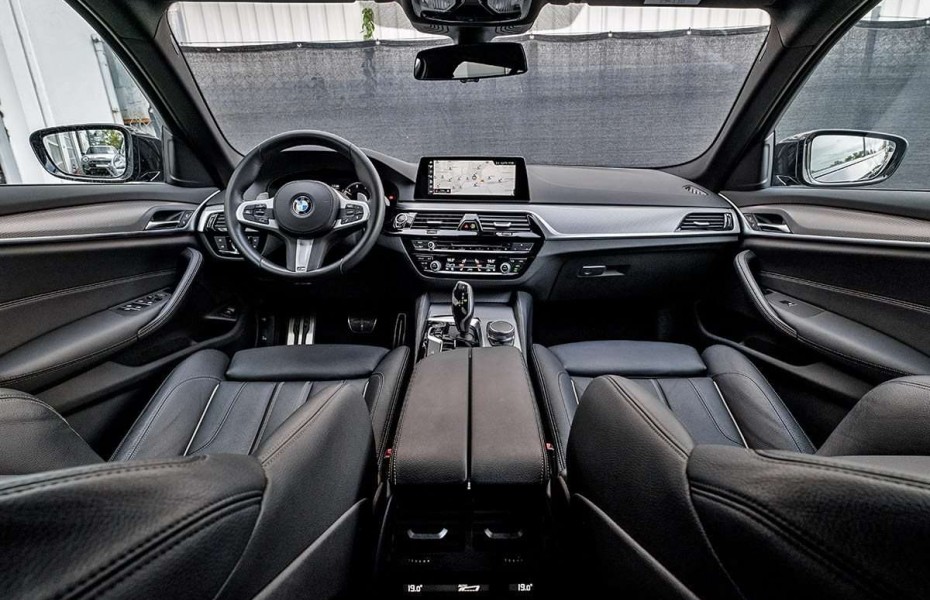 BMW Řada 5 d xDrive Touring M SPORTPAKET Leder AHK NaviProf