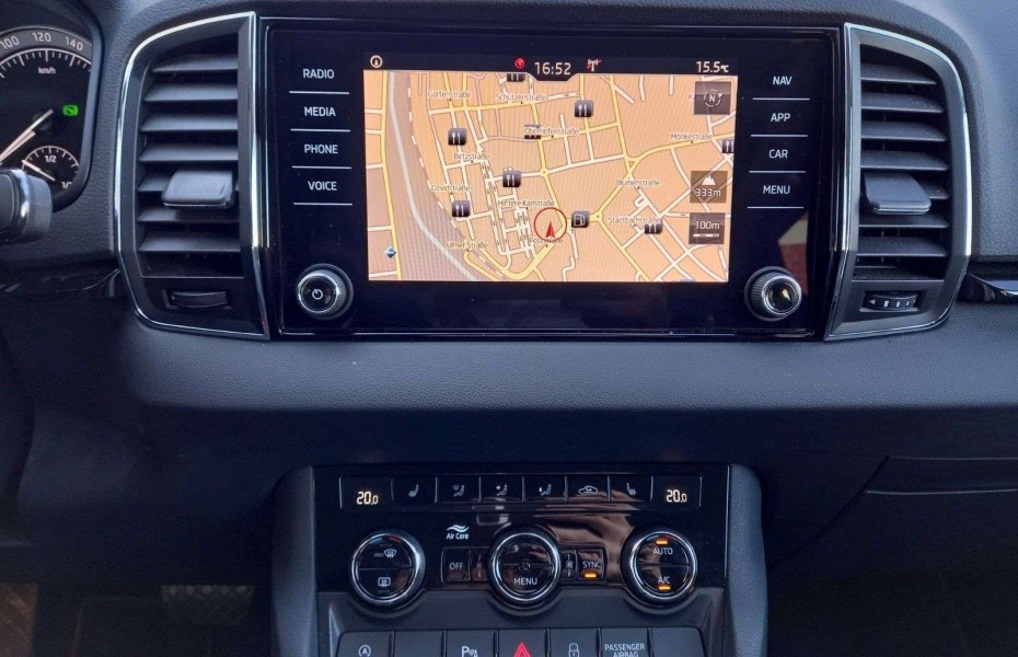 Škoda Karoq Style 1.5 TSI, DSG, NAVI, LED, ACC, KLIMA