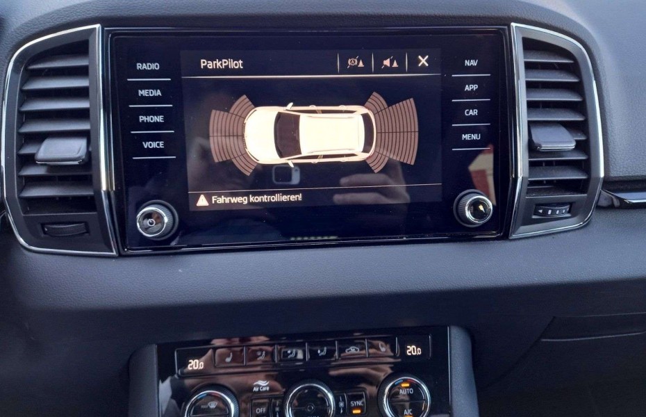 Škoda Karoq Style 1.5 TSI, DSG, NAVI, LED, ACC, KLIMA