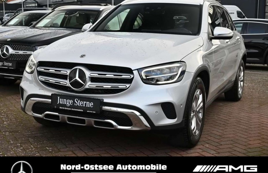 Mercedes-Benz GLC 300 d 4M Exclusive AHK Parkpaket MBUX Navi