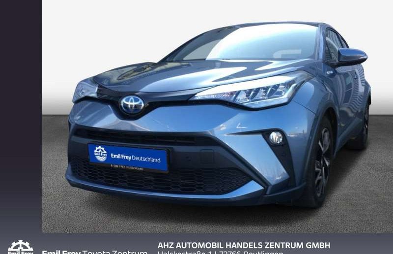 Toyota C-HR 1.8 Hybrid Team Deutschland
