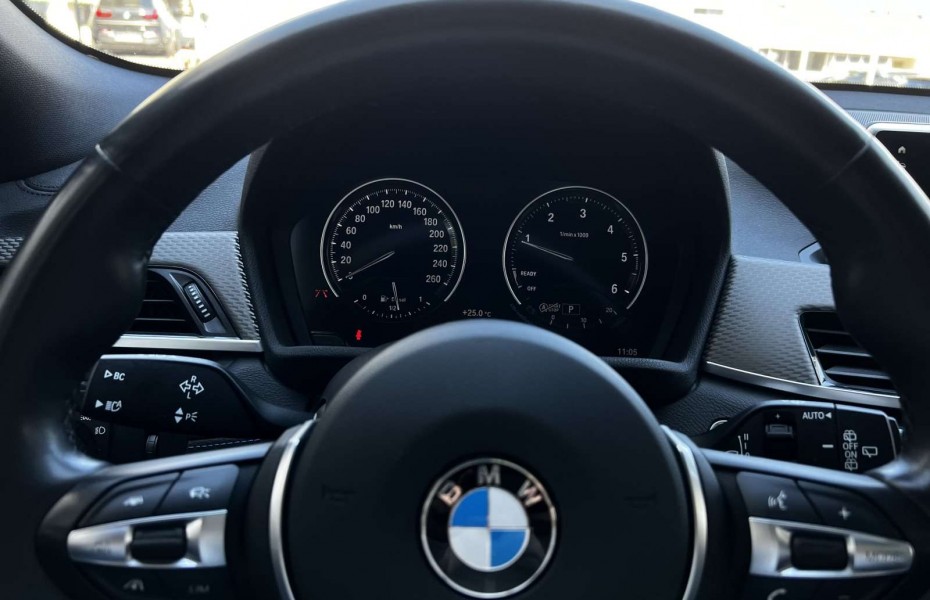 BMW X2 xDrive20d M-Sport Pano HUD Navi LED Taž AdTemp