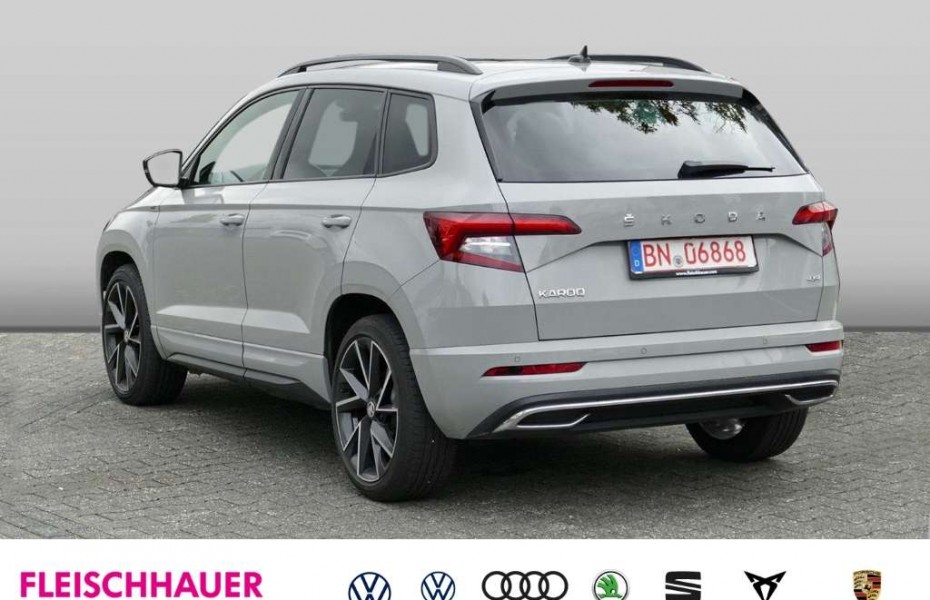 Škoda Karoq Sportline 4x4 2.0 TSI Navi+LED+19'+Pano+Canton+AC