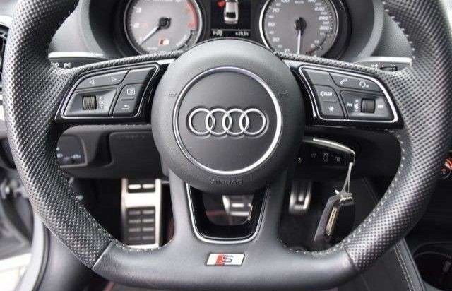 Audi S3 2.0 TFSI quattro LED*B&O*NAVI*PDC*S