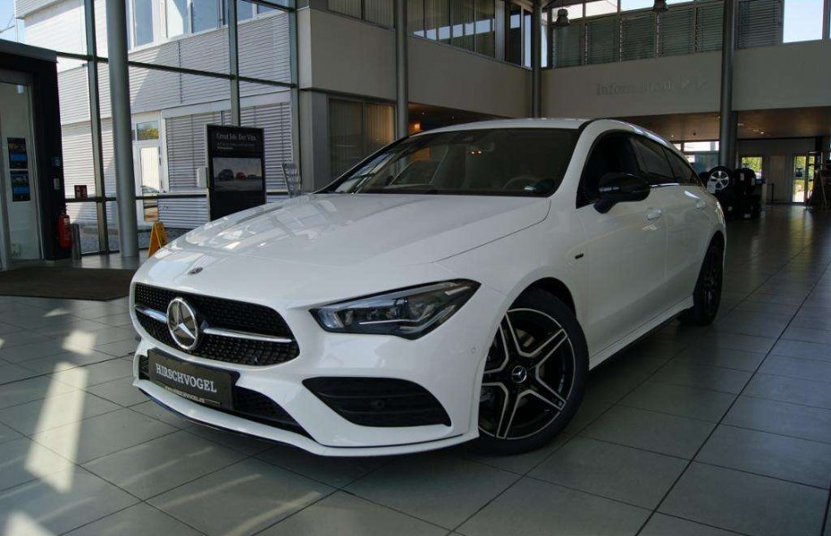 Mercedes-Benz CLA 220d 4M SB EDITION 2021+AMG-Line+Night+AHK