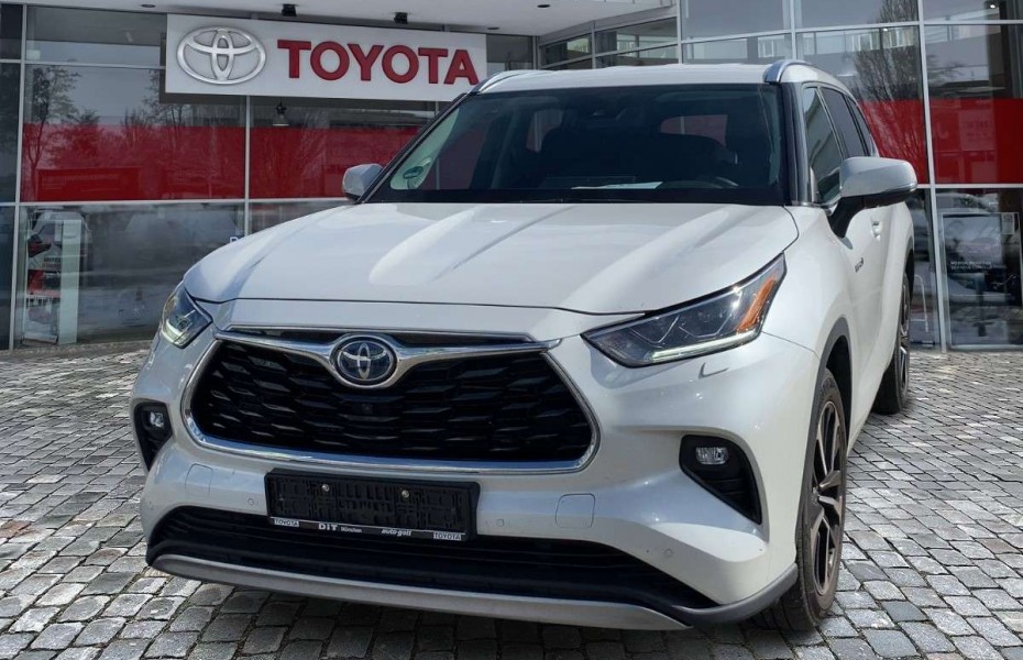 Toyota Highlander 2.5 Hybrid Luxury