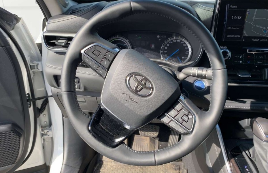 Toyota Highlander 2.5 Hybrid Luxury