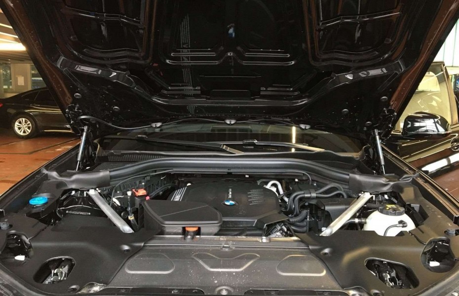 BMW X3 xDrive20d ZA M Sport Head-Up HiFi LED WLAN