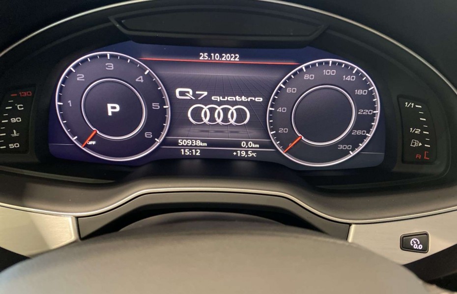Audi Q7 3.0 TDI qua. S-line Navi LED CAM HUD Sitzh