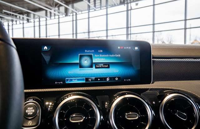 Mercedes-Benz CLA 180 SB d Progressive AMG19 AHK LED Navihi