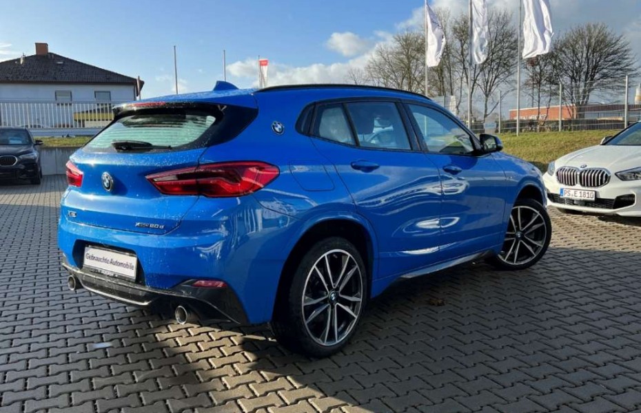 BMW X2 xDrive20d A M-Sport 19' LED Navi HUD CD DAB Rückf