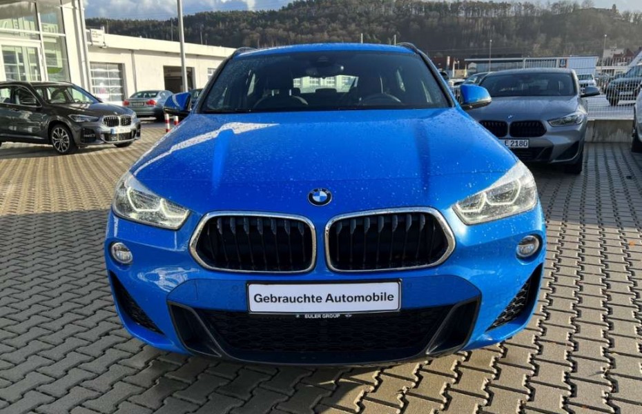 BMW X2 xDrive20d A M-Sport 19' LED Navi HUD CD DAB Rückf