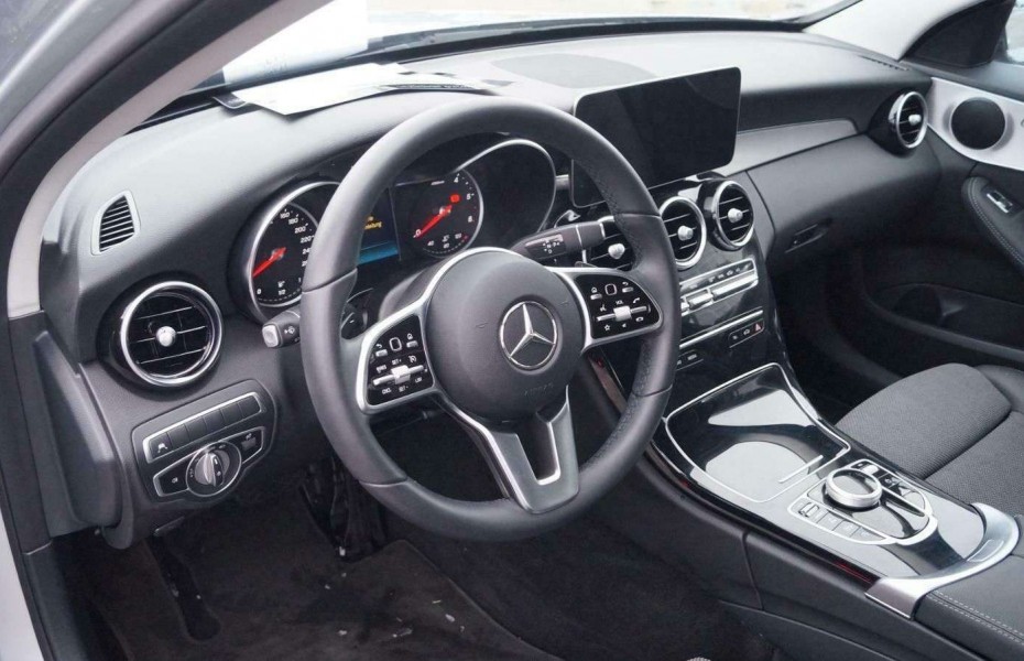 Mercedes-Benz Třídy C T d 4M Avantgarde+Navi+Totwi+LEDHi+Spur