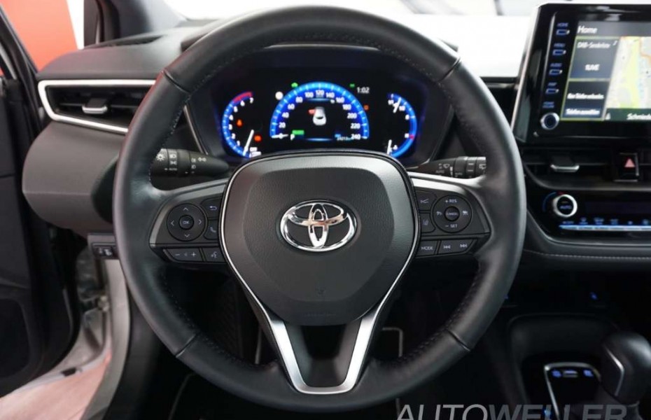 Toyota Corolla 1.8 Hybrid TeamD *Navi*LenkradHZG*Kamera*