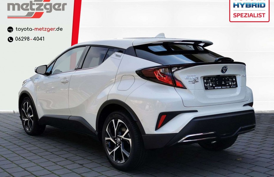 Toyota C-HR 2.0 Hybrid Team D +Kamera +Navigationssystem