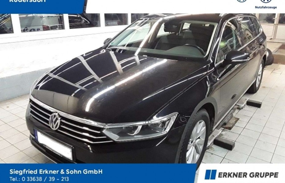 Volkswagen Passat Variant 2.0TDI DSG Highline NAVI+LED+ACC+KAMERA+++