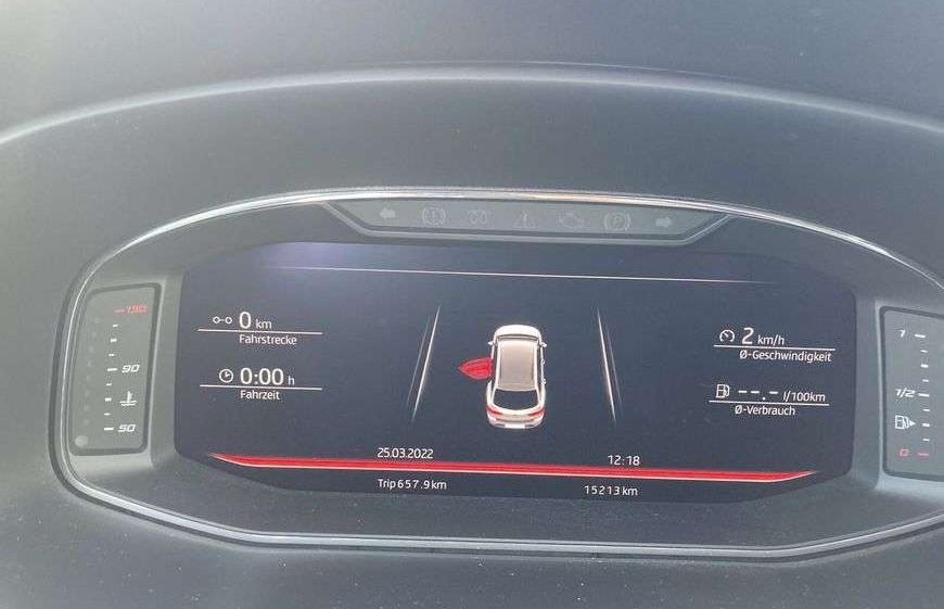 SEAT Leon 1.5 TSI Pano Alcantara Tažné LED Navi AdTemp Apple