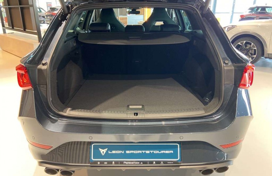 SEAT Leon 2.0 TSI DSG 4Drive PanoDa+AHK+LED