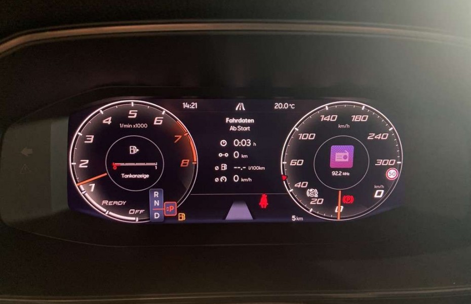 SEAT Leon 2.0 TSI DSG 4Drive PanoDa+AHK+LED