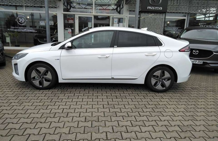 Hyundai Ioniq Hybrid 1.6 GDi Premium Paket