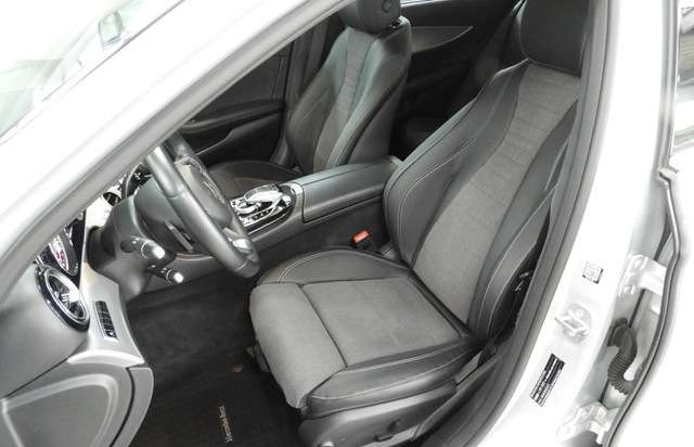Mercedes-Benz Třídy E 220d T Avantgarde + AHK + Kamera
