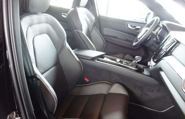 Volvo XC60 T5 Geartronic R-Design +ACC +Head-up