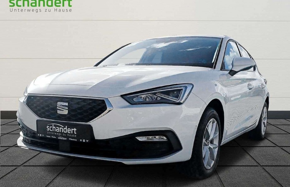 SEAT Leon 1.5 TSI Style - Voll-LED Navi AHK Sitzhzg. ACC KES