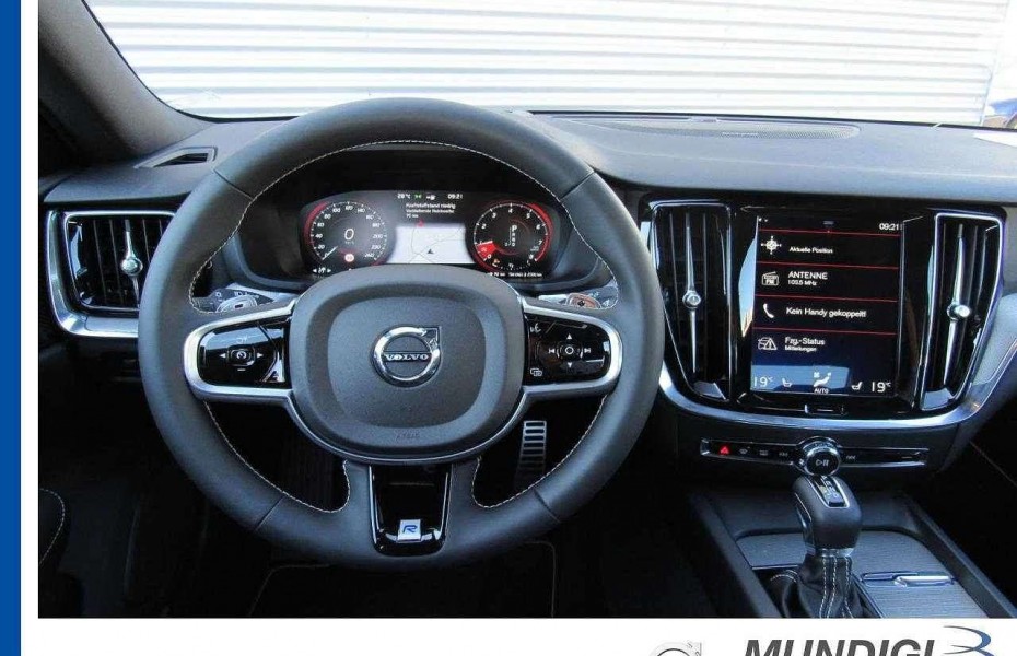 Volvo S60 T4 R-Design Autom.,NAVI,LED,HEAD-UP,RFK,.