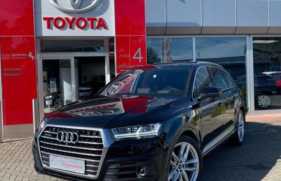 Audi Q7 50 TDI S line BOSE M-HYBRID 21' AHK TV StandHz