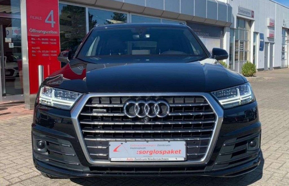 Audi Q7 50 TDI S line BOSE M-HYBRID 21' AHK TV StandHz