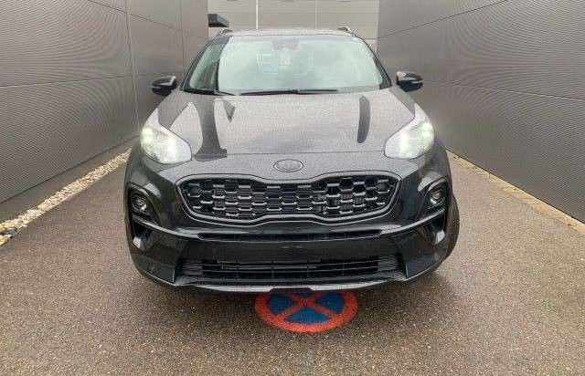 Kia Sportage 1.6D Black Edition 4WD Autom. | Navi |