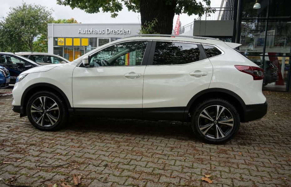 Nissan Qashqai 1.3 DIG-T Zama Navi Panoramadach Kamera